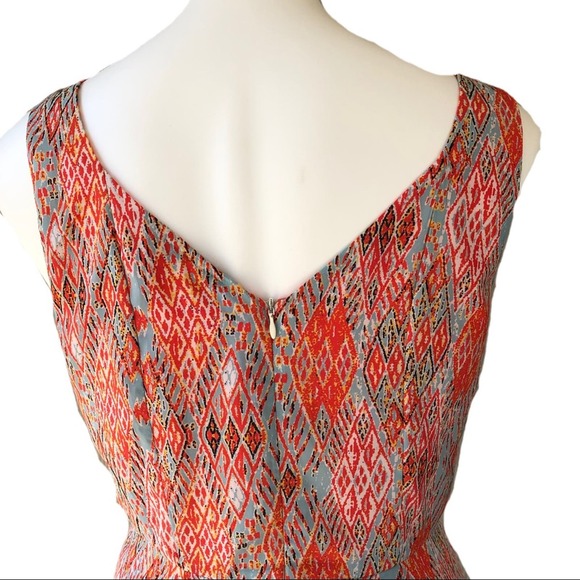 Maude sleeveless summer dress V back size medium - Picture 6 of 10